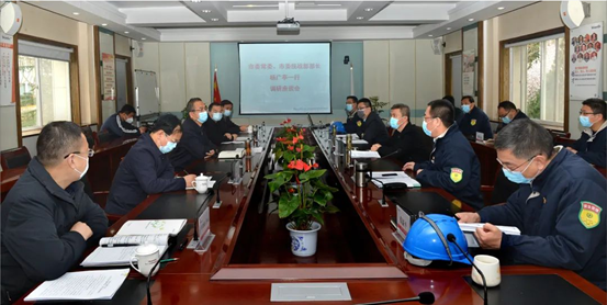 西安市委常委、市委统战部部长杨广亭深入雷火竞技app实地调研指导疫情防控及复工复产工作